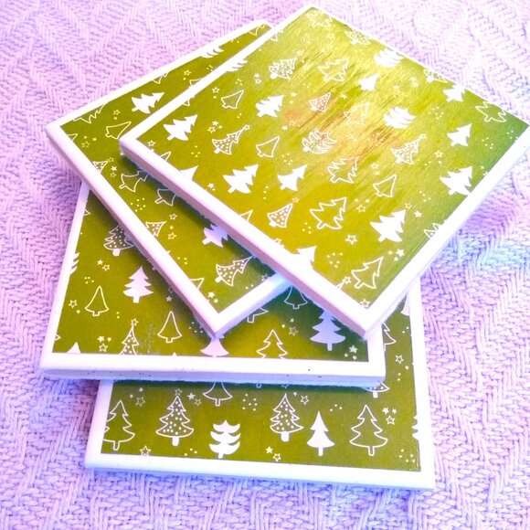 Holiday Coasters - Christmas Tree Themed - Picture 1 of 2